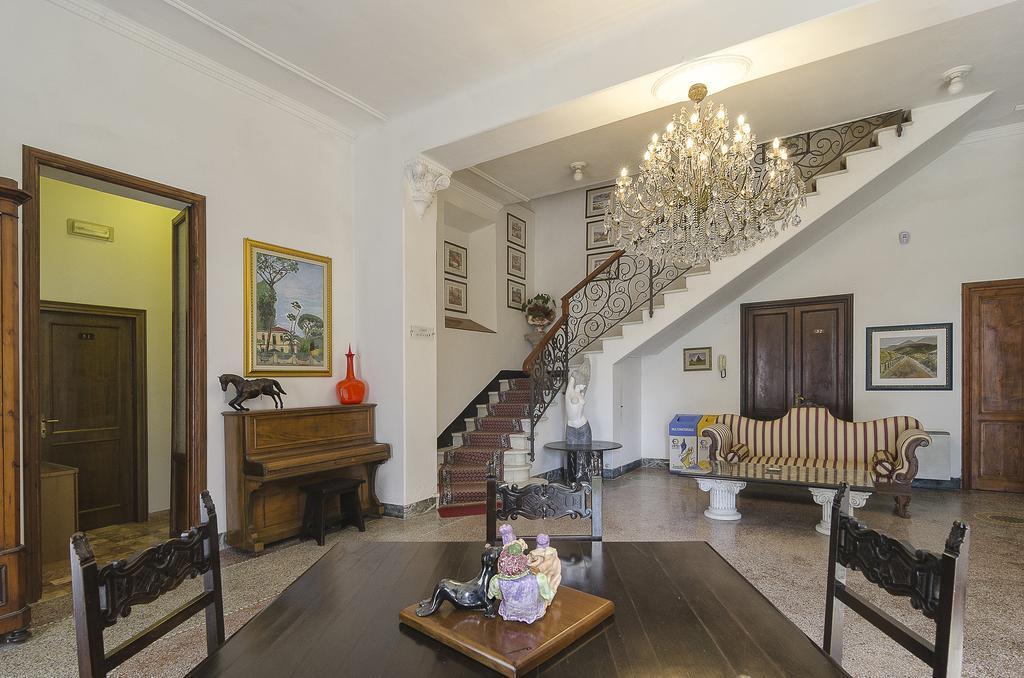 Hotel Verdemare Marina di Pietrasanta Kültér fotó