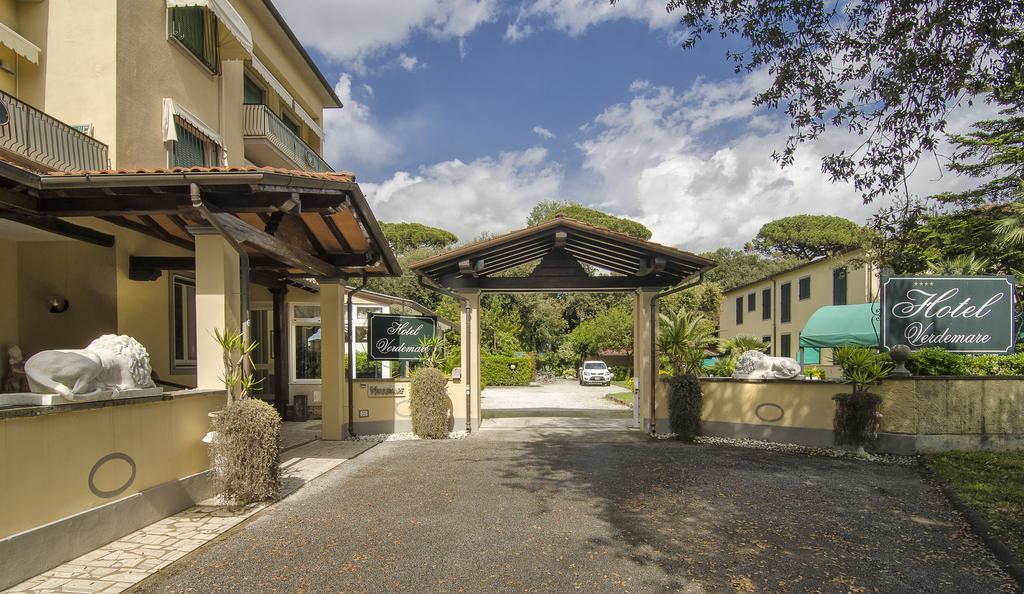 Hotel Verdemare Marina di Pietrasanta Kültér fotó