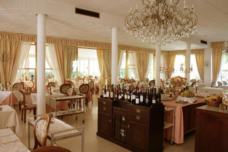 Hotel Verdemare Marina di Pietrasanta Kültér fotó