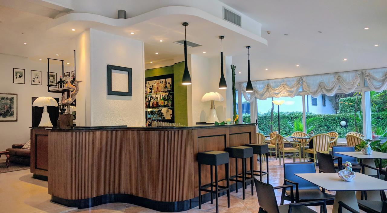 Hotel Verdemare Marina di Pietrasanta Kültér fotó